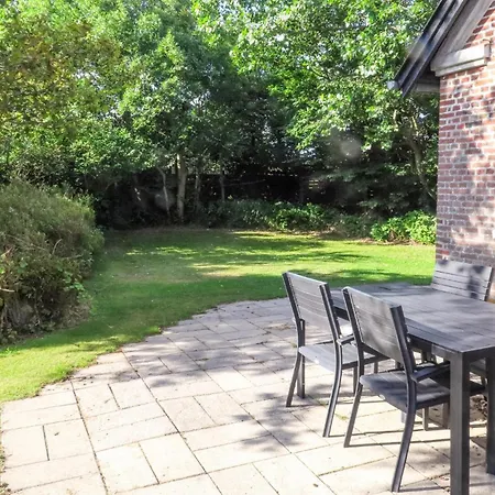 Holiday home In With Wifi *